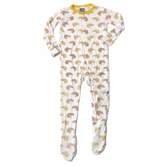 KicKee Pants Prints Bamboo & Natural Leopard & Croissants Footie with Snaps 9-12 - Picture 3 of 12